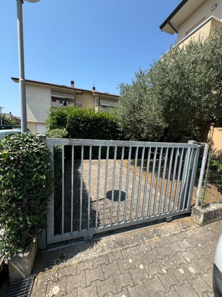 Apartmán Bellissima Stanza Con Parcheggio Gratuito Cinquale Exteriér fotografie